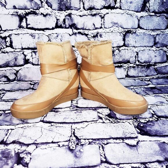 Divided womens furry tan calf straps sude-feel boots - Picture 4 of 6